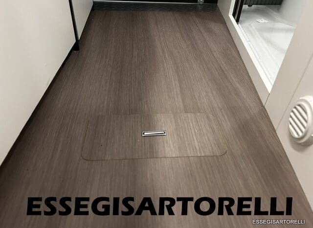 ADRIA TWIN SUPREME 640 SGX 35H UNIPROPRIETARIO KM 9.142 GARAGE 2021 pieno