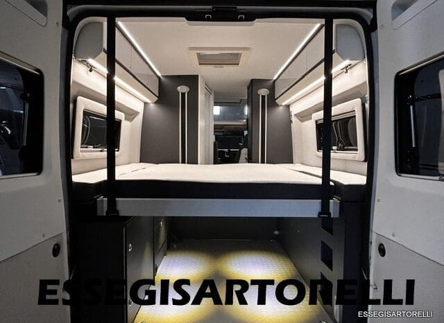 ADRIA TWIN SUPREME 640 SGX 35H UNIPROPRIETARIO KM 9.142 GARAGE 2021 pieno