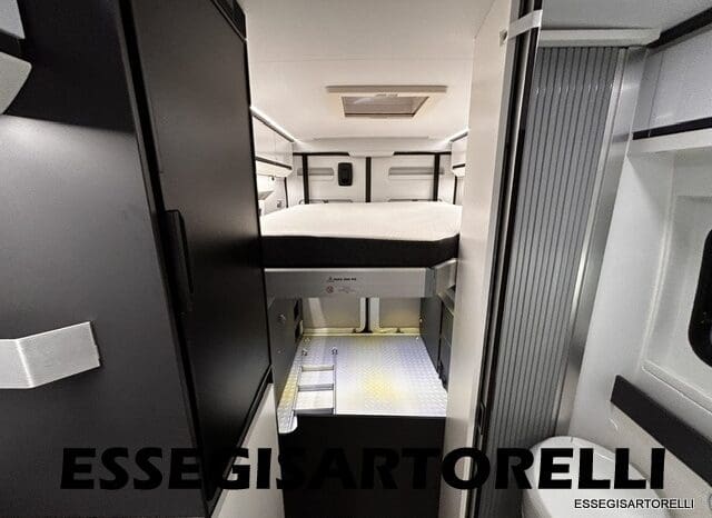 ADRIA TWIN SUPREME 640 SGX 35H UNIPROPRIETARIO KM 9.142 GARAGE 2021 pieno