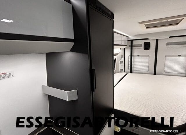 ADRIA TWIN SUPREME 640 SGX 35H UNIPROPRIETARIO KM 9.142 GARAGE 2021 pieno