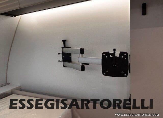 CARAVAN NEW ADRIA ADORA 573 PT 6 POSTI TRUMA COMBI VETRORESINA 2026 pieno