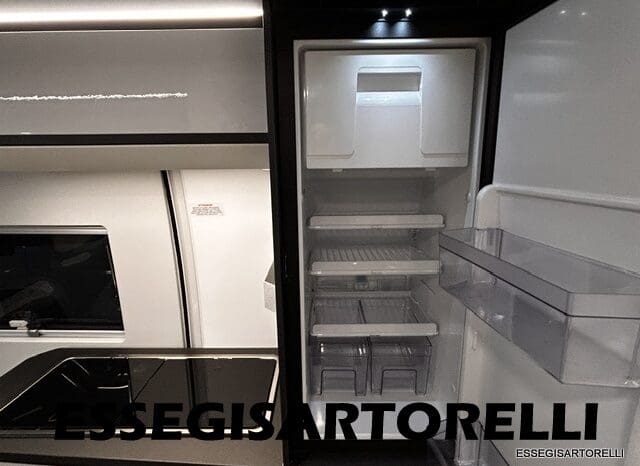 ADRIA TWIN SUPREME 640 SGX 35H UNIPROPRIETARIO KM 9.142 GARAGE 2021 pieno