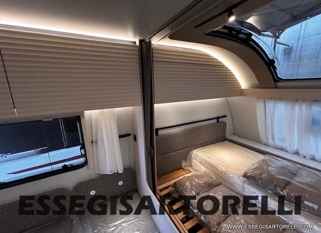 CARAVAN NEW ADRIA ADORA 573 PT 6 POSTI TRUMA COMBI VETRORESINA 2026 pieno