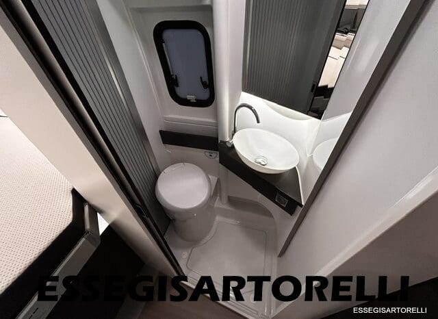 ADRIA TWIN SUPREME 640 SGX 35H UNIPROPRIETARIO KM 9.142 GARAGE 2021 pieno