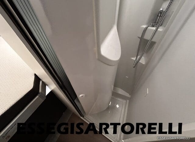 ADRIA TWIN SUPREME 640 SGX 35H UNIPROPRIETARIO KM 9.142 GARAGE 2021 pieno