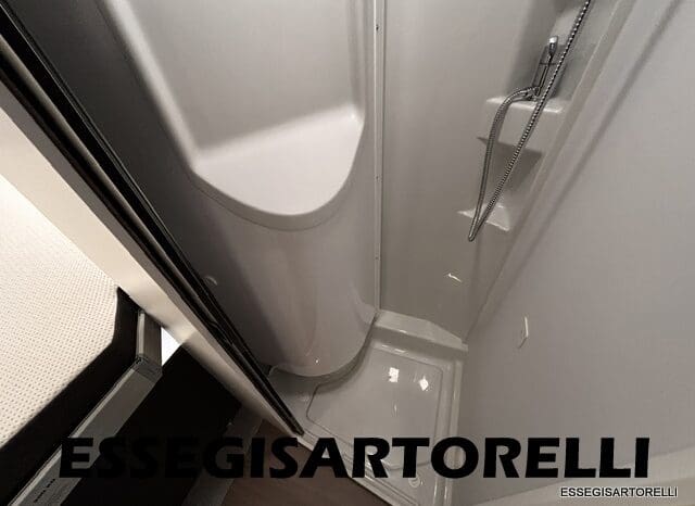 ADRIA TWIN SUPREME 640 SGX 35H UNIPROPRIETARIO KM 9.142 GARAGE 2021 pieno