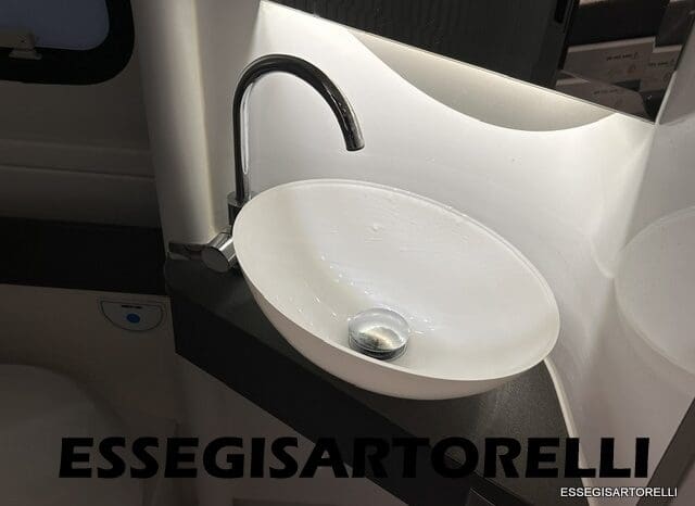 ADRIA TWIN SUPREME 640 SGX 35H UNIPROPRIETARIO KM 9.142 GARAGE 2021 pieno