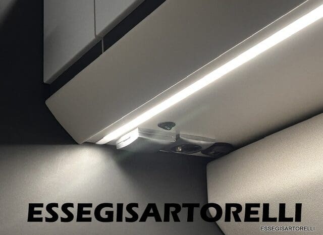 ADRIA TWIN SUPREME 640 SGX 35H UNIPROPRIETARIO KM 9.142 GARAGE 2021 pieno