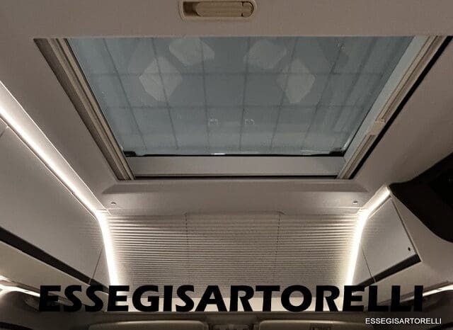 ADRIA TWIN SUPREME 640 SGX 35H UNIPROPRIETARIO KM 9.142 GARAGE 2021 pieno