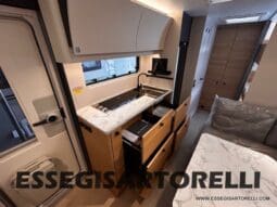 CARAVAN NEW ADRIA ADORA 573 PT 6 POSTI TRUMA COMBI VETRORESINA 2026 pieno