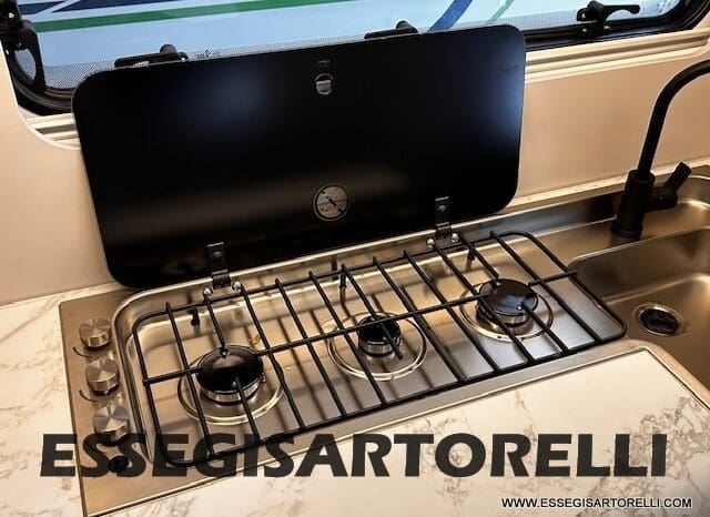 CARAVAN NEW ADRIA ADORA 573 PT 6 POSTI TRUMA COMBI VETRORESINA 2026 pieno