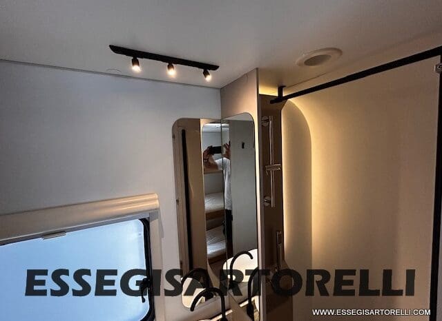 CARAVAN NEW ADRIA ADORA 573 PT 6 POSTI TRUMA COMBI VETRORESINA 2026 pieno