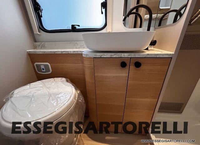 CARAVAN NEW ADRIA ADORA 573 PT 6 POSTI TRUMA COMBI VETRORESINA 2026 pieno