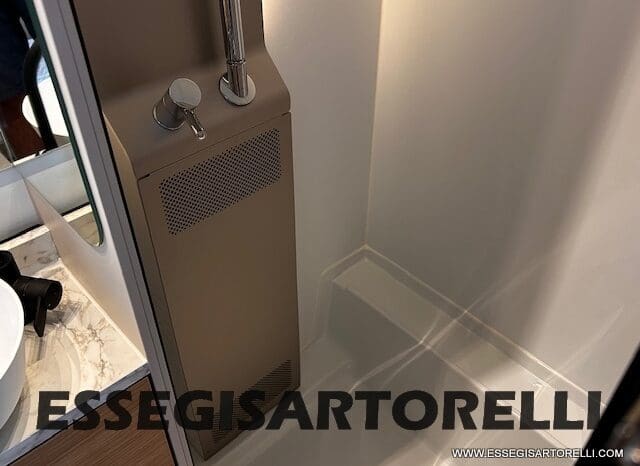 CARAVAN NEW ADRIA ADORA 573 PT 6 POSTI TRUMA COMBI VETRORESINA 2026 pieno