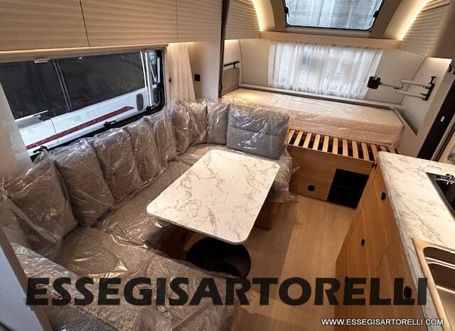 CARAVAN NEW ADRIA ADORA 573 PT 6 POSTI TRUMA COMBI VETRORESINA 2026 pieno