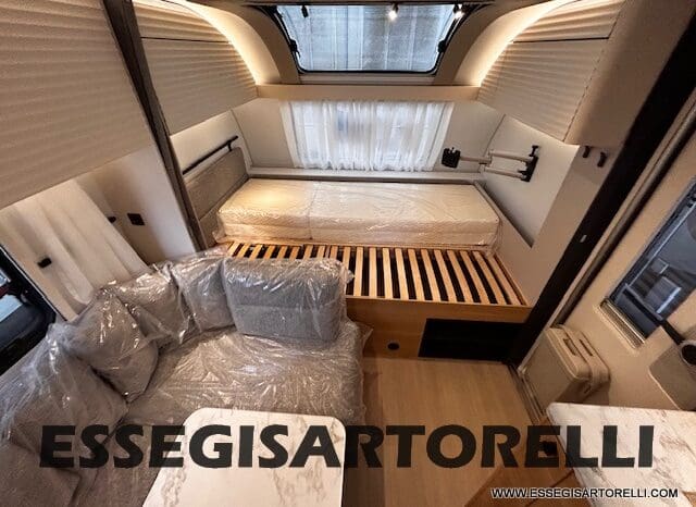 CARAVAN NEW ADRIA ADORA 573 PT 6 POSTI TRUMA COMBI VETRORESINA 2026 pieno