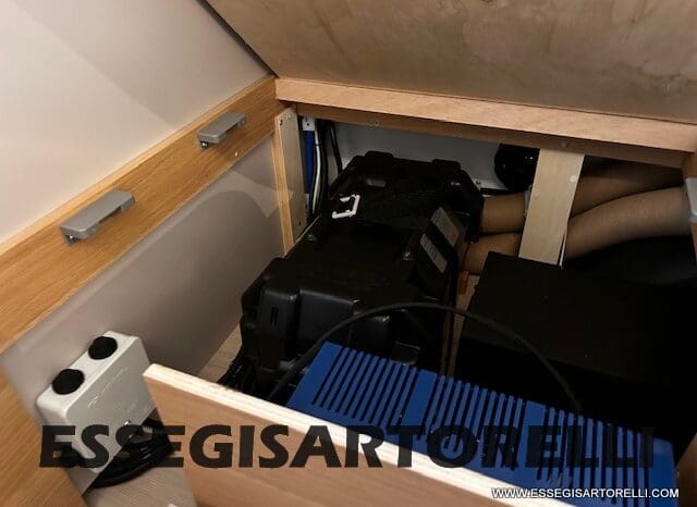 CARAVAN NEW ADRIA ADORA 573 PT 6 POSTI TRUMA COMBI VETRORESINA 2026 pieno