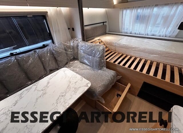 CARAVAN NEW ADRIA ADORA 573 PT 6 POSTI TRUMA COMBI VETRORESINA 2026 pieno