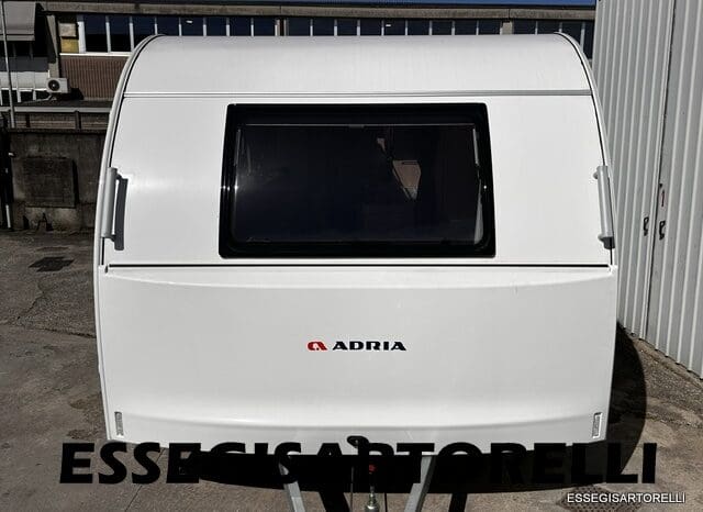 ADRIA NEW AVIVA 563 PT 7 POSTI (TRIPLO CASTELLO) 2025 pieno
