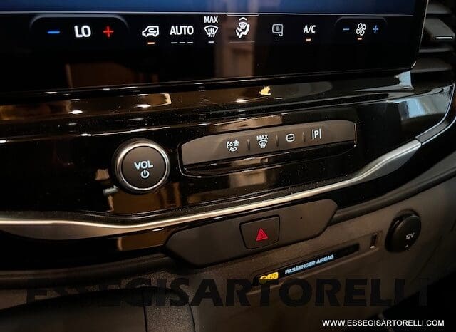 NEW MY 2026 CHAUSSON TITANIUM 797 FORD 165 CV AUTOMATICO GEMELLI pieno