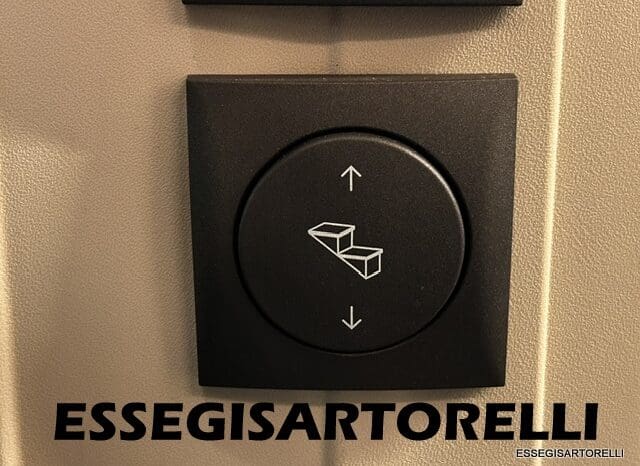 ADRIA NEW TWIN SPORTS 540 SPB AUTOMATICO UCONNECT SUPREME EDITION POPUP 2026 pieno