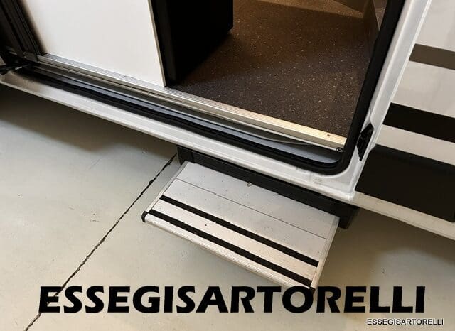 ADRIA NEW TWIN SPORTS 540 SPB AUTOMATICO UCONNECT SUPREME EDITION POPUP 2026 pieno