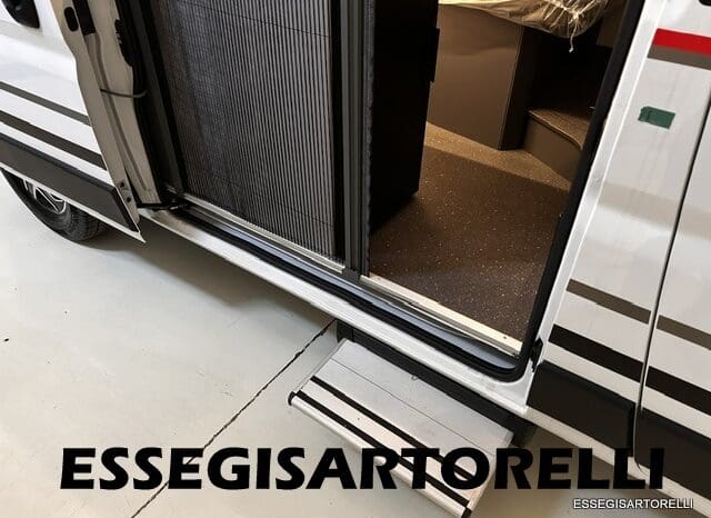 ADRIA NEW TWIN SPORTS 540 SPB AUTOMATICO UCONNECT SUPREME EDITION POPUP 2026 pieno