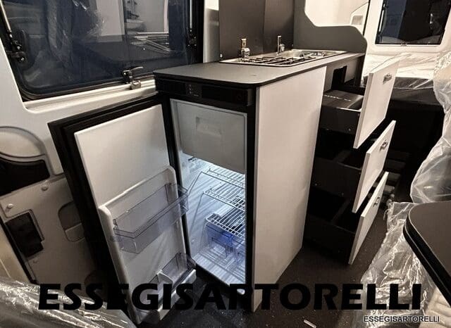 ADRIA NEW TWIN SPORTS 540 SPB AUTOMATICO UCONNECT SUPREME EDITION POPUP 2026 pieno