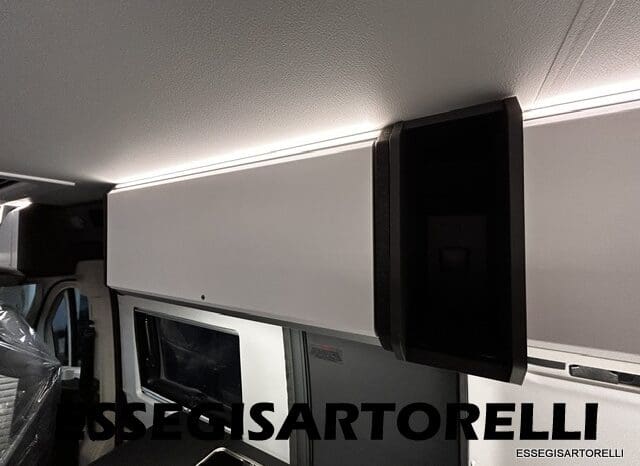 ADRIA NEW TWIN SPORTS 540 SPB AUTOMATICO UCONNECT SUPREME EDITION POPUP 2026 pieno