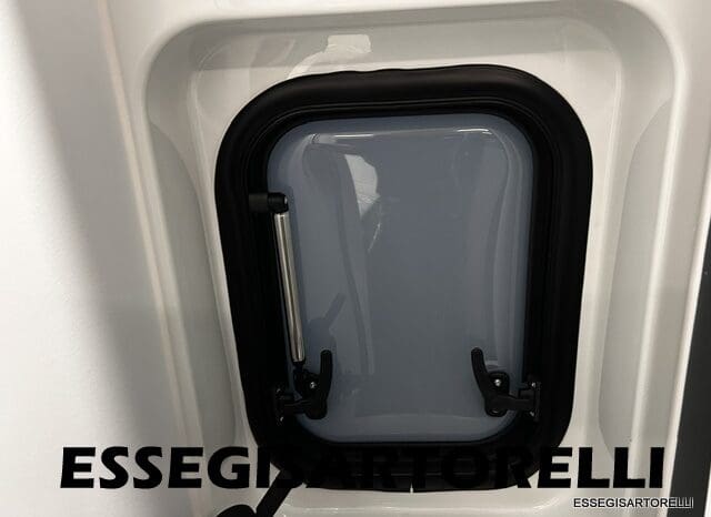 ADRIA NEW TWIN SPORTS 540 SPB AUTOMATICO UCONNECT SUPREME EDITION POPUP 2026 pieno