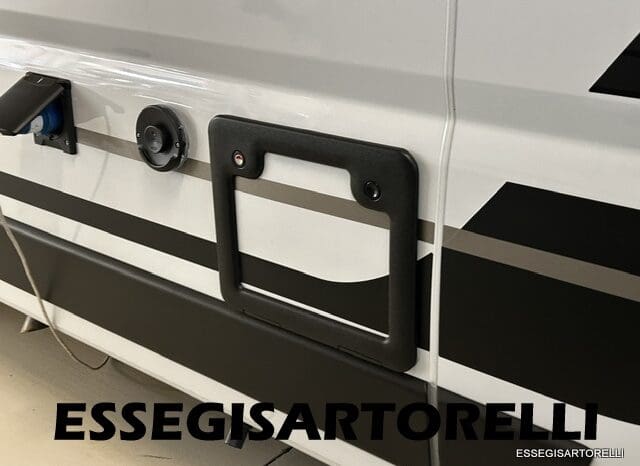 ADRIA NEW TWIN SPORTS 540 SPB AUTOMATICO UCONNECT SUPREME EDITION POPUP 2026 pieno