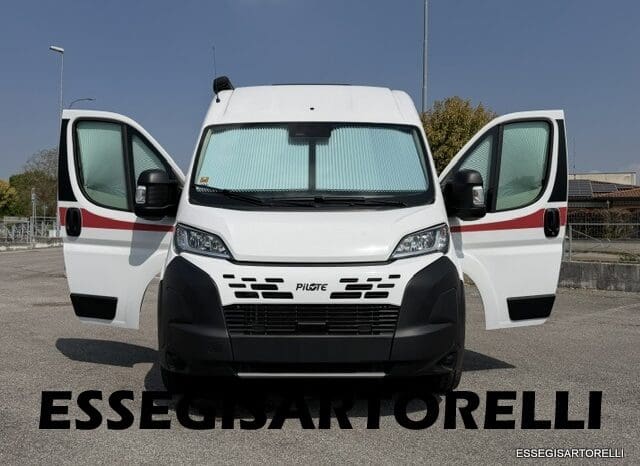 PILOTE VAN V 600 G VEGA AUTOMATICO 2025 599 cm GIA’ CABINA ULTIMO DUCATO FULL pieno