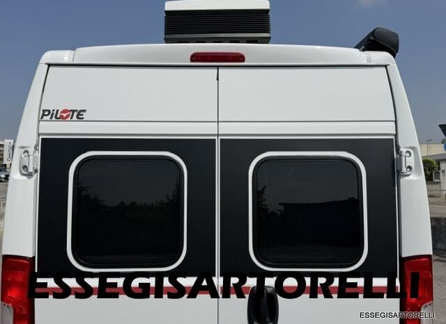 PILOTE VAN V 600 G VEGA AUTOMATICO 2025 599 cm GIA’ CABINA ULTIMO DUCATO FULL pieno