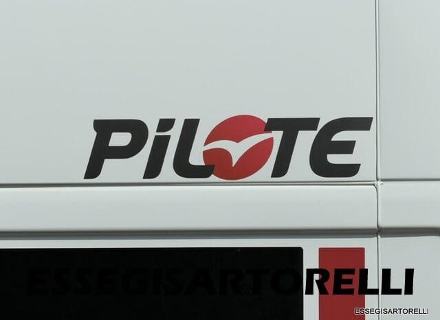 PILOTE VAN V 600 G VEGA AUTOMATICO 2025 599 cm GIA’ CABINA ULTIMO DUCATO FULL pieno