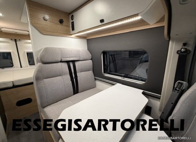 PILOTE VAN V 600 G VEGA AUTOMATICO 2025 599 cm GIA’ CABINA ULTIMO DUCATO FULL pieno