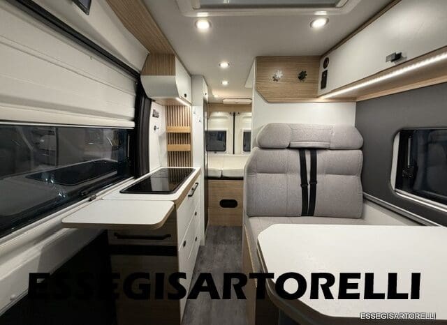 PILOTE VAN V 600 G VEGA AUTOMATICO 2025 599 cm GIA’ CABINA ULTIMO DUCATO FULL pieno