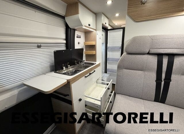 PILOTE VAN V 600 G VEGA AUTOMATICO 2025 599 cm GIA’ CABINA ULTIMO DUCATO FULL pieno