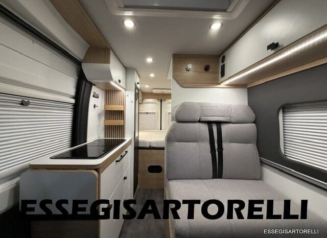 PILOTE VAN V 600 G VEGA AUTOMATICO 2025 599 cm GIA’ CABINA ULTIMO DUCATO FULL pieno