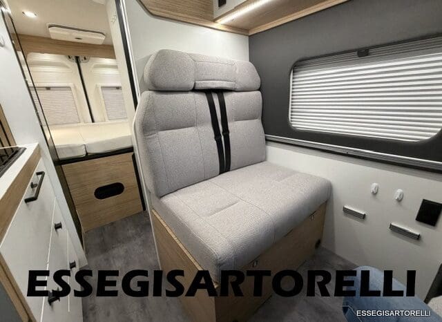 PILOTE VAN V 600 G VEGA AUTOMATICO 2025 599 cm GIA’ CABINA ULTIMO DUCATO FULL pieno