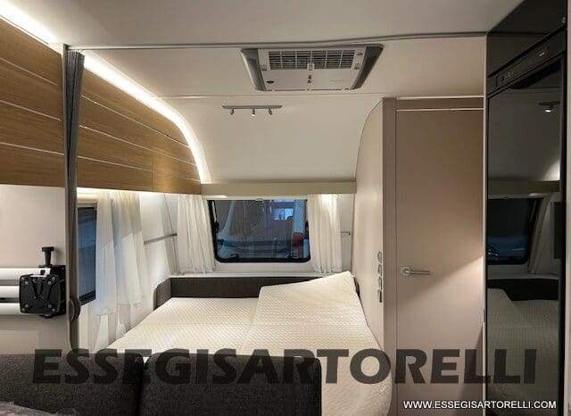ADRIA ADORA 613 PK UNIPROPRIETARIO 7 POSTI VETRORESINA 1.750 KG 2024 pieno