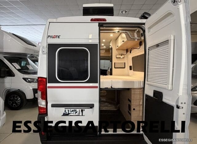 PILOTE VAN V 600 G VEGA AUTOMATICO 2025 599 cm GIA’ CABINA ULTIMO DUCATO FULL pieno
