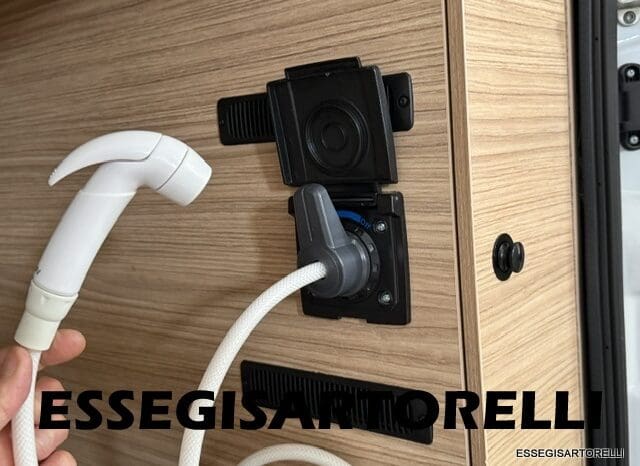 PILOTE VAN V 600 G VEGA AUTOMATICO 2025 599 cm GIA’ CABINA ULTIMO DUCATO FULL pieno