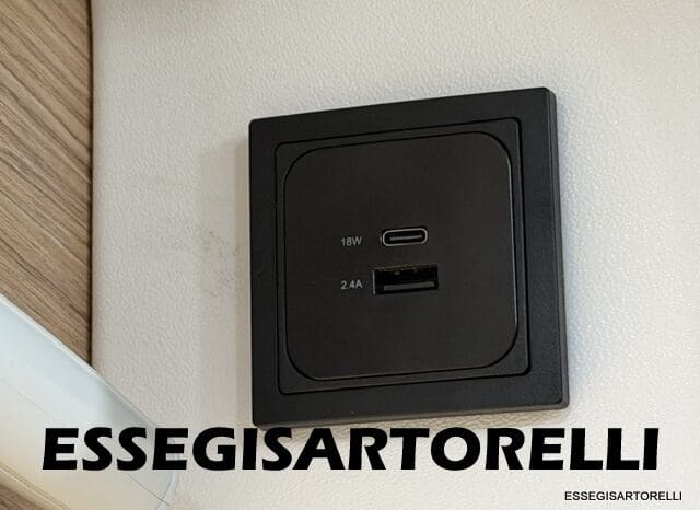 PILOTE VAN V 600 G VEGA AUTOMATICO 2025 599 cm GIA’ CABINA ULTIMO DUCATO FULL pieno