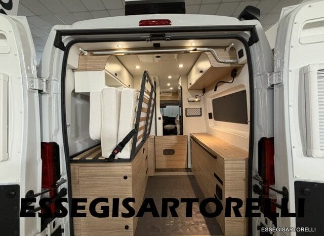 PILOTE VAN V 600 G VEGA AUTOMATICO 2025 599 cm GIA’ CABINA ULTIMO DUCATO FULL pieno