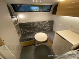 ADRIA ADORA 613 PK UNIPROPRIETARIO 7 POSTI VETRORESINA 1.750 KG 2024 pieno