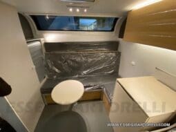 ADRIA ADORA 613 PK UNIPROPRIETARIO 7 POSTI VETRORESINA 1.750 KG 2024 pieno