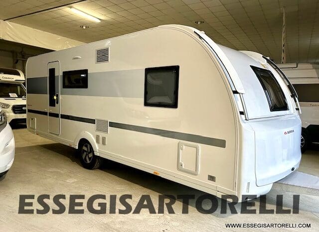 ADRIA ADORA 613 PK UNIPROPRIETARIO 7 POSTI VETRORESINA 1.750 KG 2024 pieno