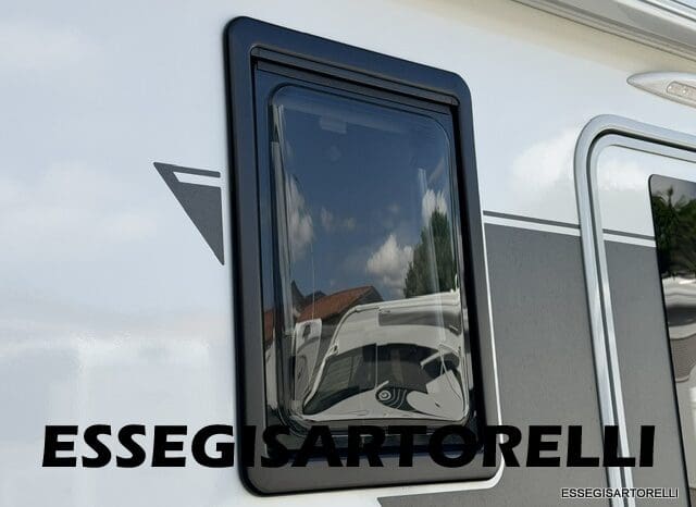 ADRIA MATRIX M 600 SP GT SILVER EDITION 2020 UNIPROPR. 698 CM GARAGE pieno