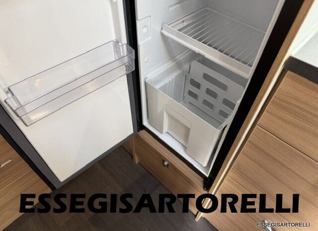 ADRIA MATRIX M 600 SP GT SILVER EDITION 2020 UNIPROPR. 698 CM GARAGE pieno