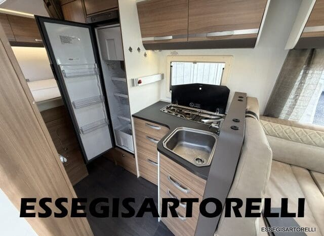 ADRIA MATRIX M 600 SP GT SILVER EDITION 2020 UNIPROPR. 698 CM GARAGE pieno